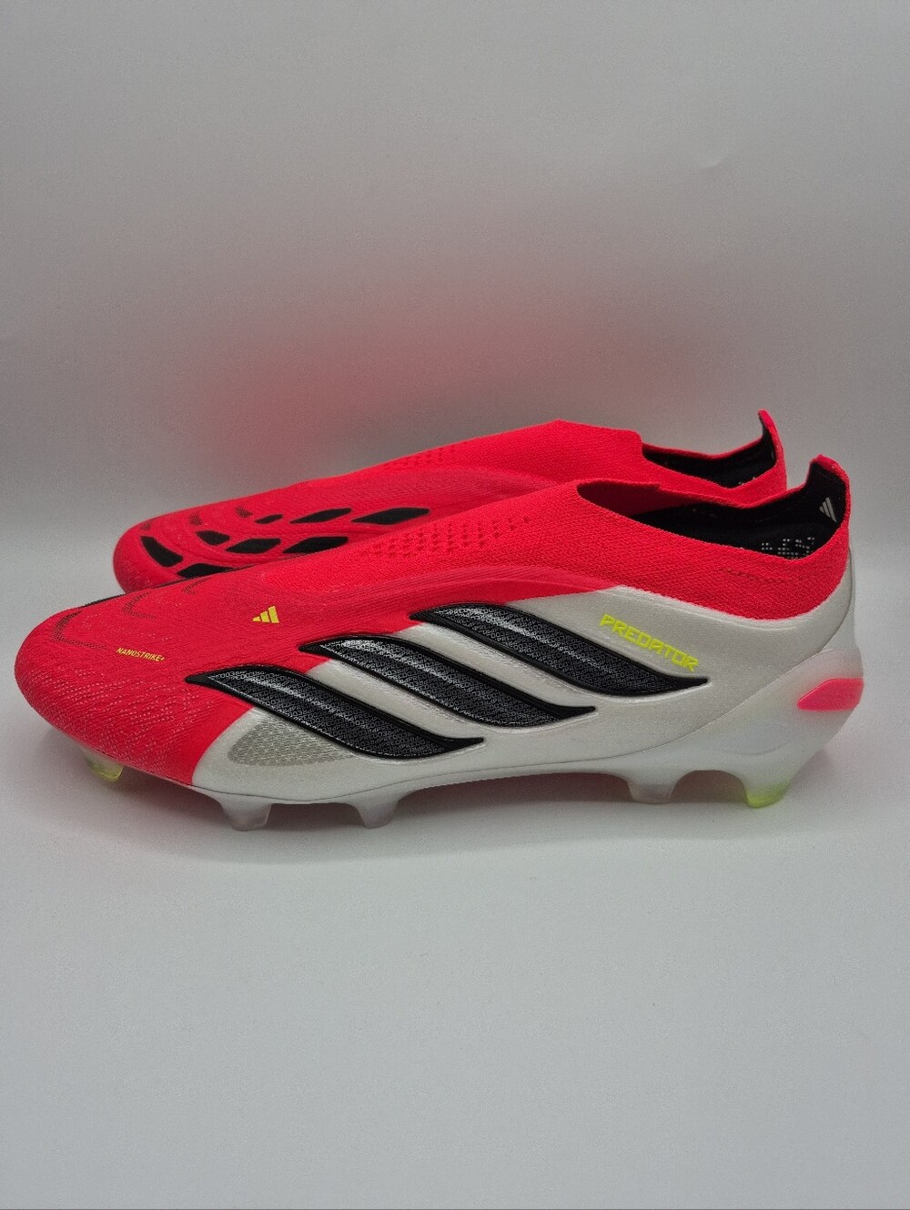 Men's adidas Predator Elite Laceless FG Soccer Cleats Red Black JS0407 Size 10